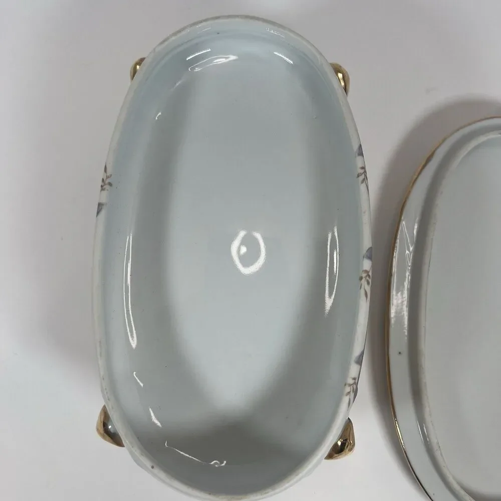 Porcelain Trinket Box With Gold Gilded Feet Oval Shaped With‎ Hand Painted Roses
